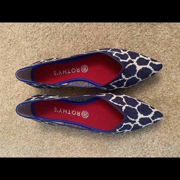 SOLD! BNIB Rothy’s Indigo Giraffe points - Picture 2 of 6